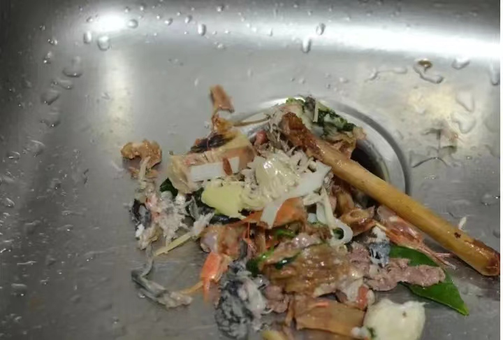 垃圾分類，分出一個(gè)美好未來(lái)！